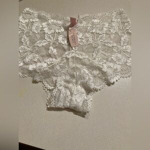 Victoria’s Secret S vintage lace Tango Panty